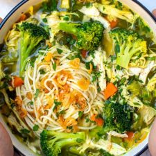 Garlic Chicken Soup (Quick &amp; Easy)-image