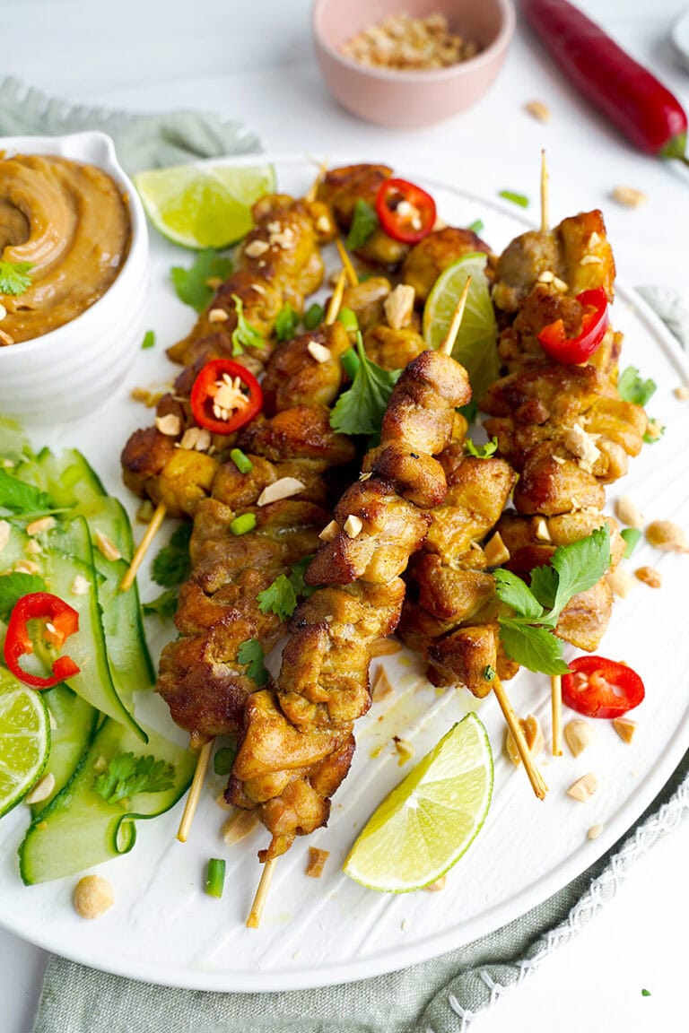 Keto Chicken Satay With Spicy Peanut Sauce