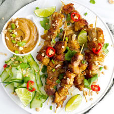 Keto Chicken Satay With Spicy Peanut Sauce