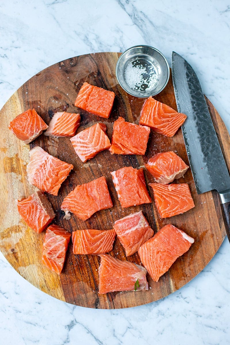 Step 1 Cut the salmon into bite size pieces