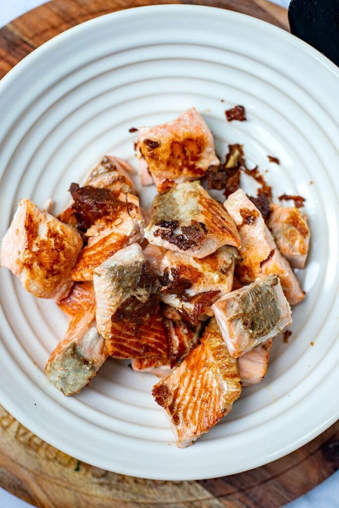 Cooked salmon on a plate