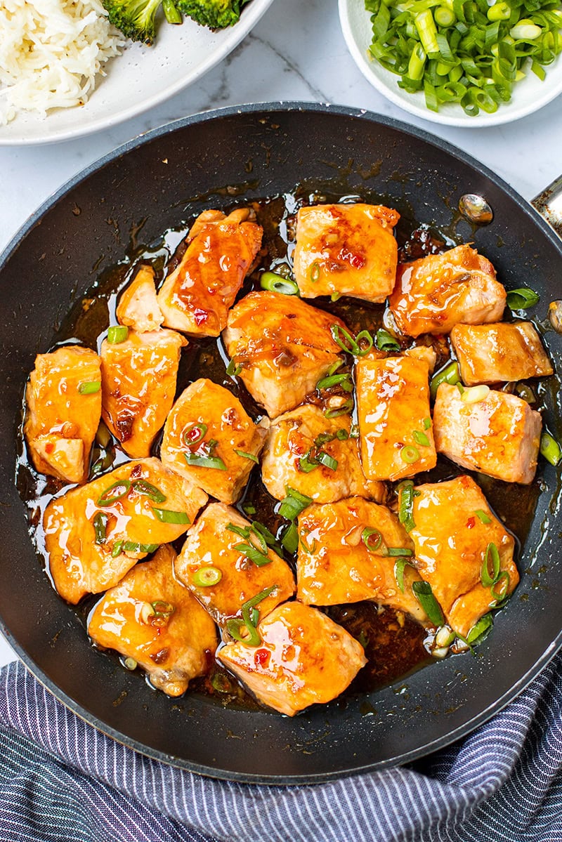 Glazed Salmon Bites With Sweet Chili Soy Sauce