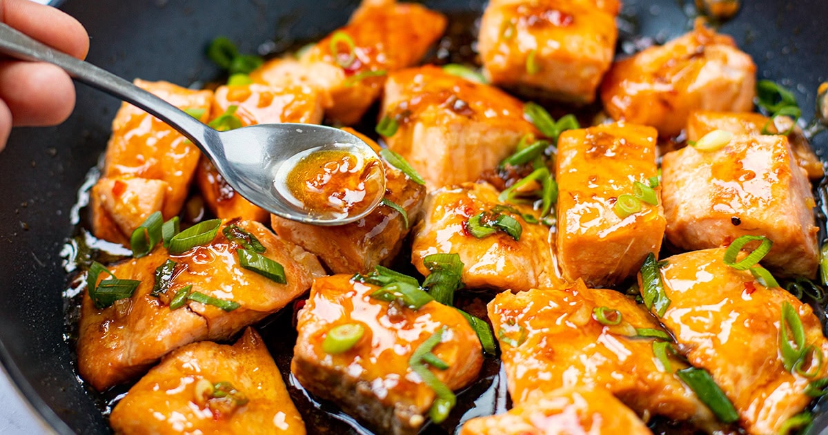 Salmon Bites With Sweet Chili Glaze