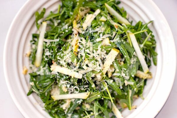 Rocket salad with pear & parmesan