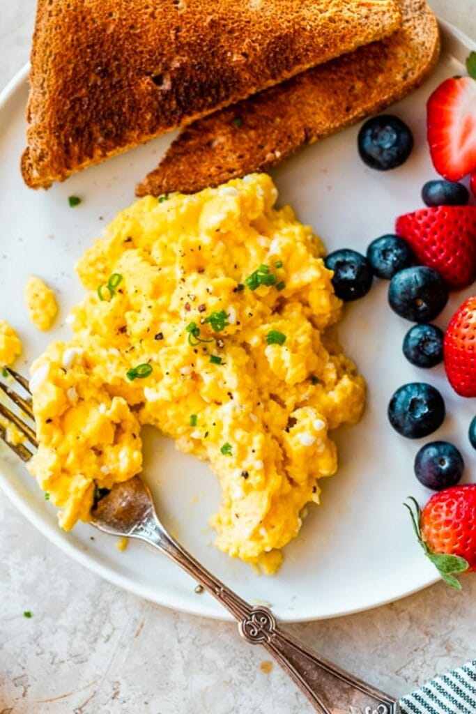 Cottage Cheese Scrambled Eggs