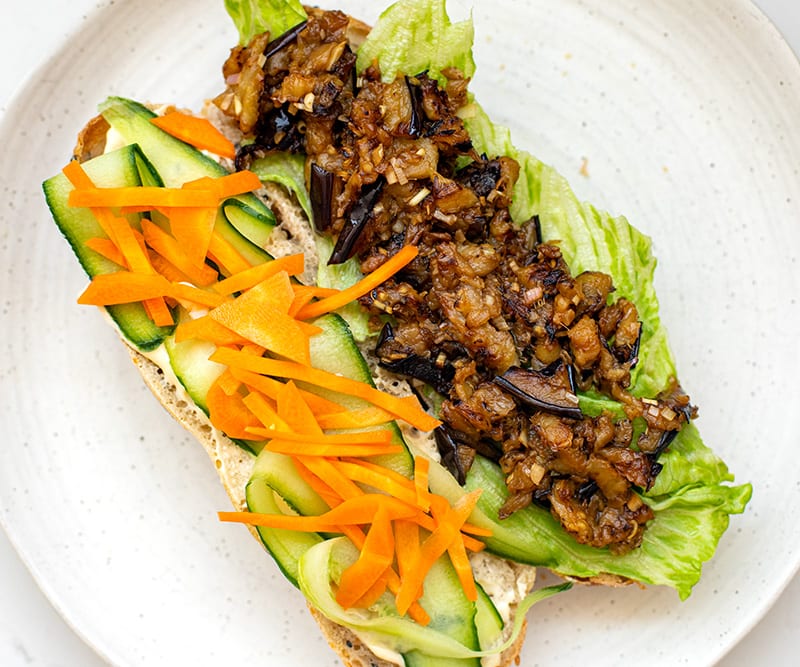 How to make banh mi with eggplant