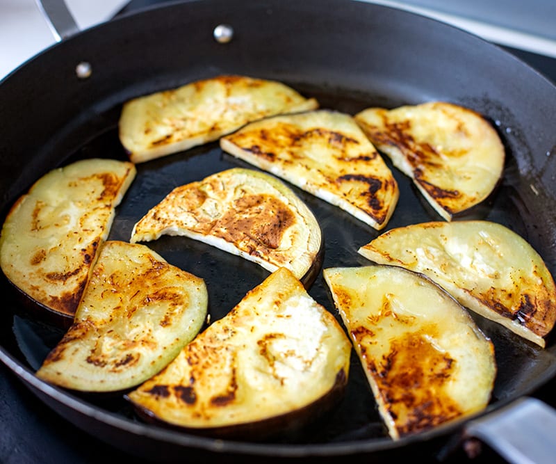 Pan-fried eggplant in a pan