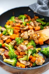 One-Pan Chicken & Veggies Skillet
