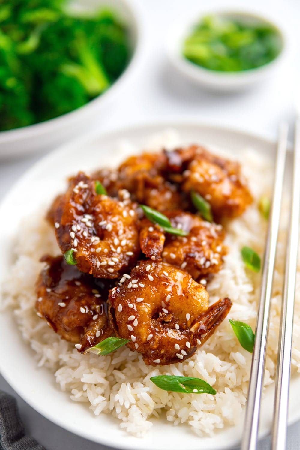 Mongolian shrimp (prawns) over rice