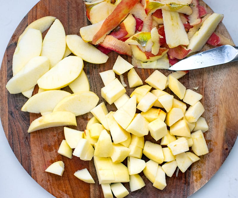 cutting apple for apple cake: cubes and slices