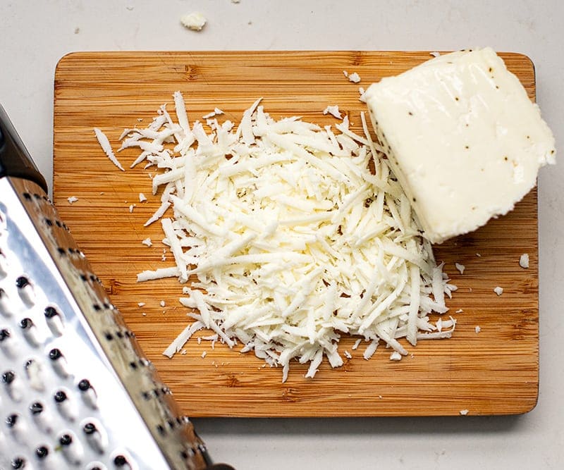 Grated halloumi