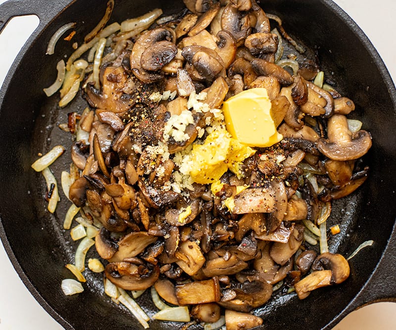 Combine mushrooms and onions with seasoning