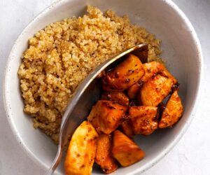 Mediterranean Chicken Quinoa Bowl