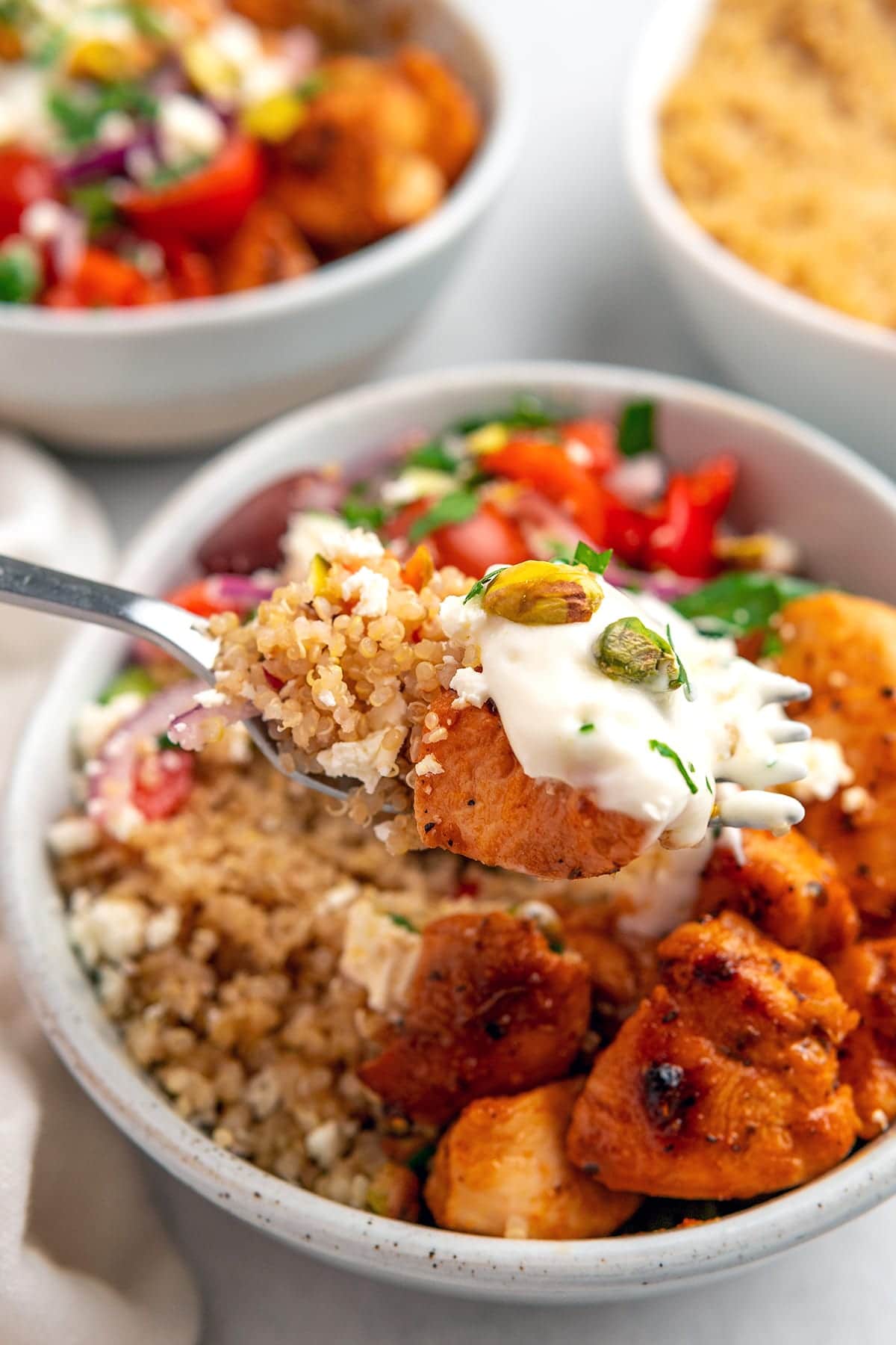 Mediterranean Quinoa Bowl With Chicken