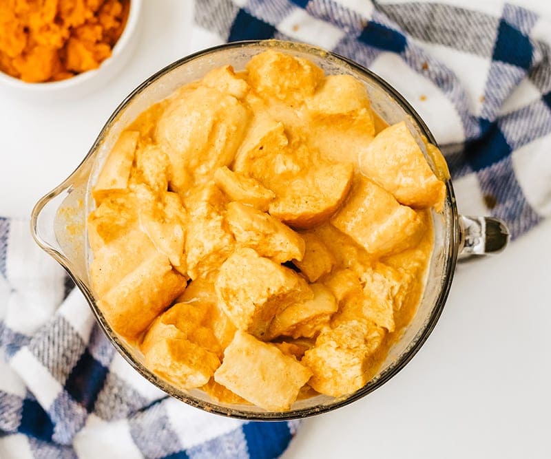 Soaked bread in the pumpkin cream mixture