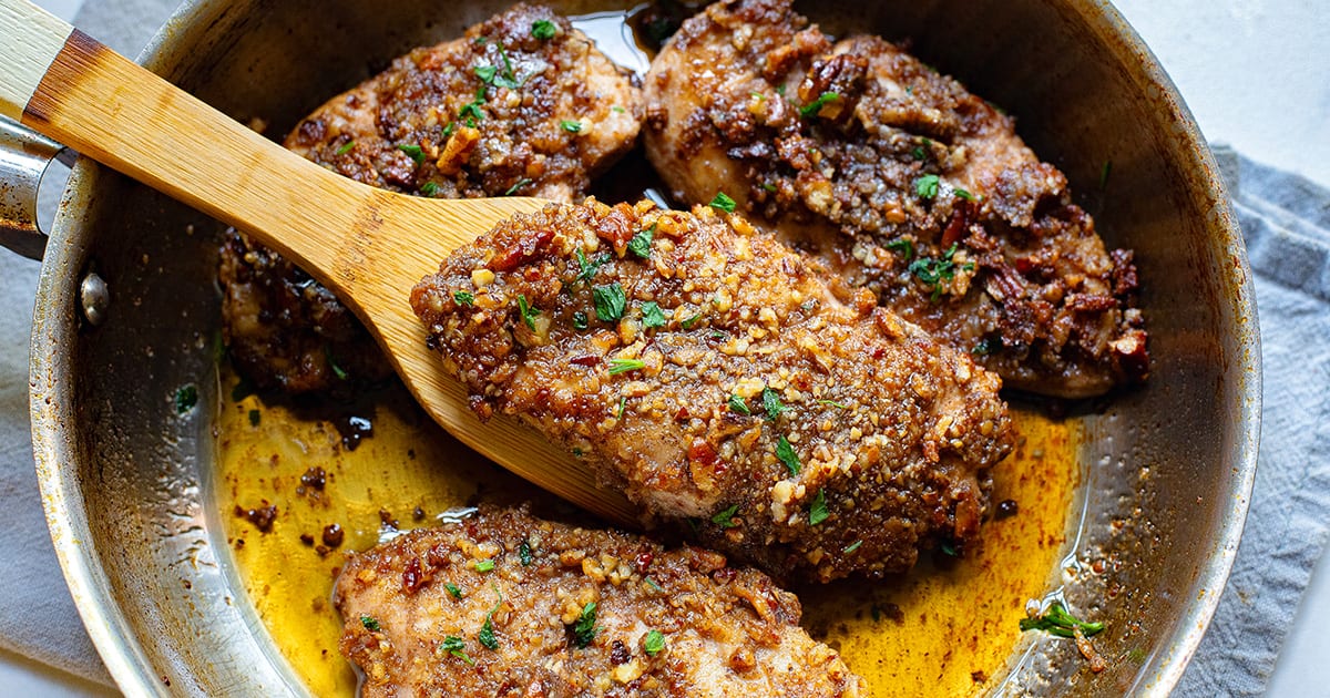 Pecan-Crusted Chicken With Honey &amp; Garlic