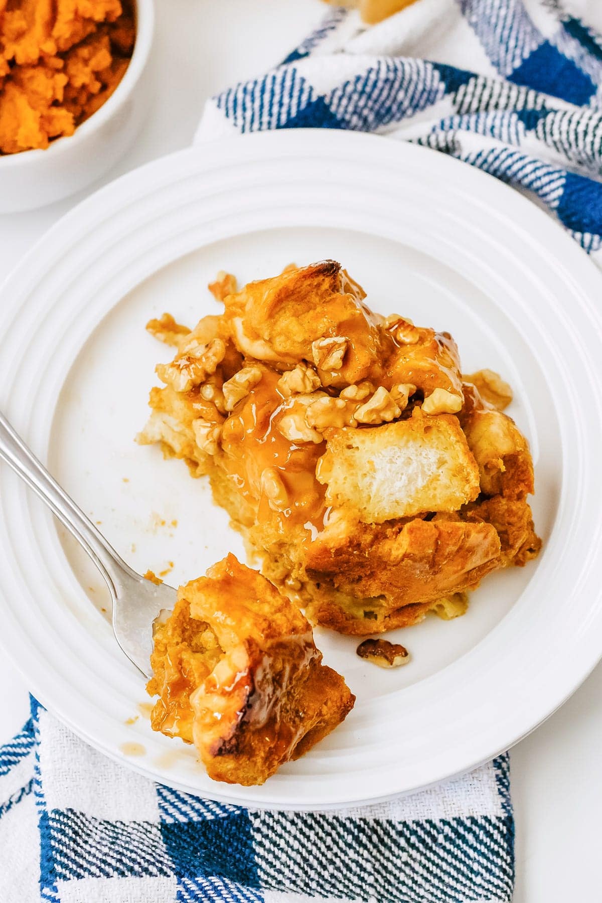 Pumpkin Bread Pudding With Caramel Sauce