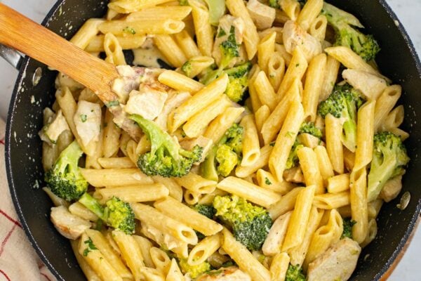 Chicken Broccoli Alfredo With penne pasta