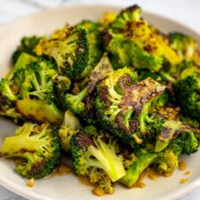 Pan-Fried Broccoli With Garlic