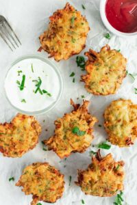 Kolokithokeftedes Crispy Zucchini Fritters