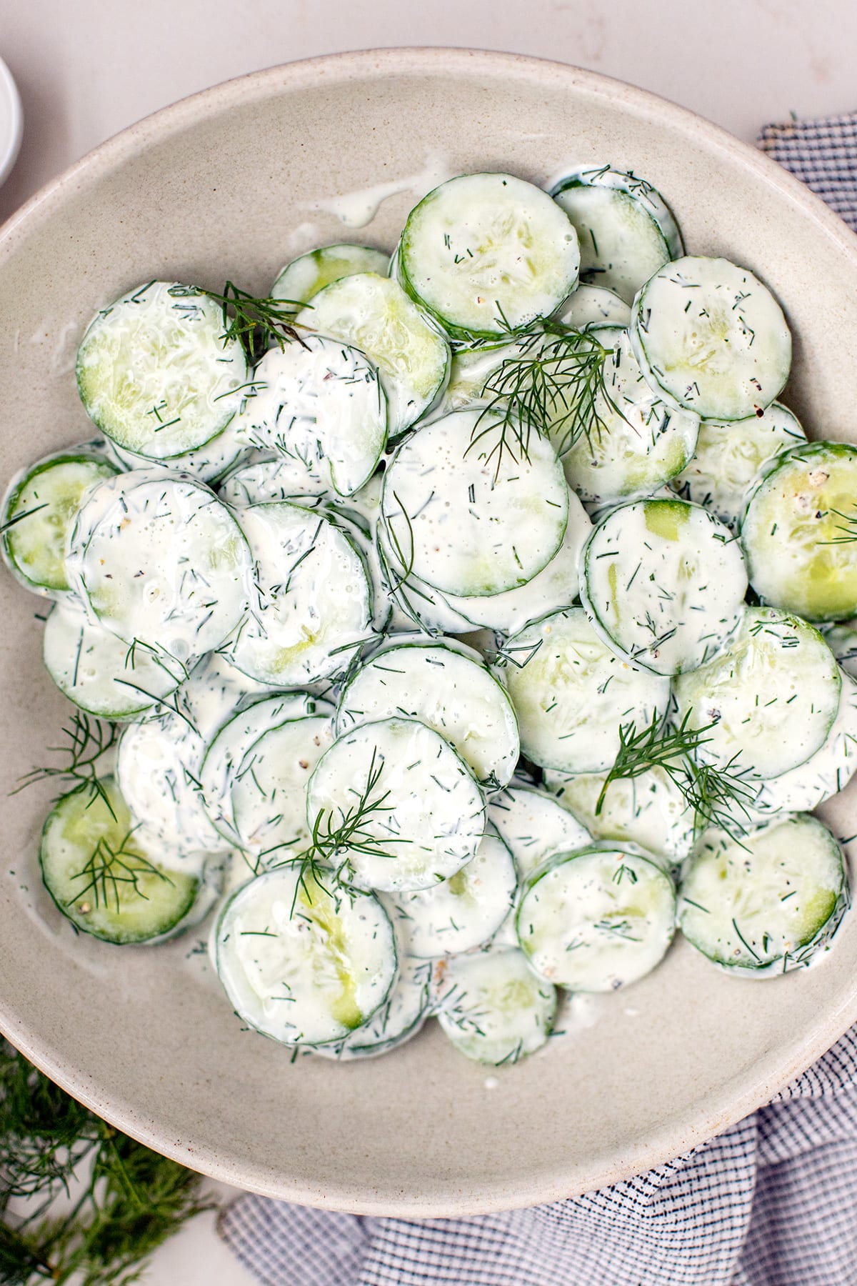 Cucumber dill salad with sour cream