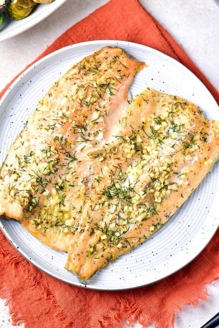 Baked Rainbow Trout With Garlic Butter baked-rainbow-trout-with-garlic-butter