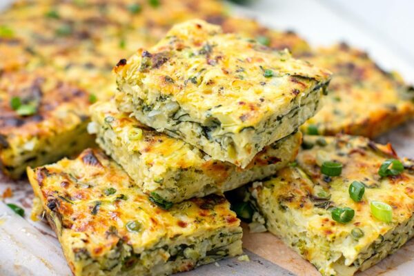 zucchini slice healthy recipe with broccoli spinach peas and cottage cheese