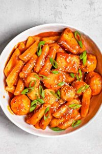 Korean Rice Cakes (Tteokbokki)