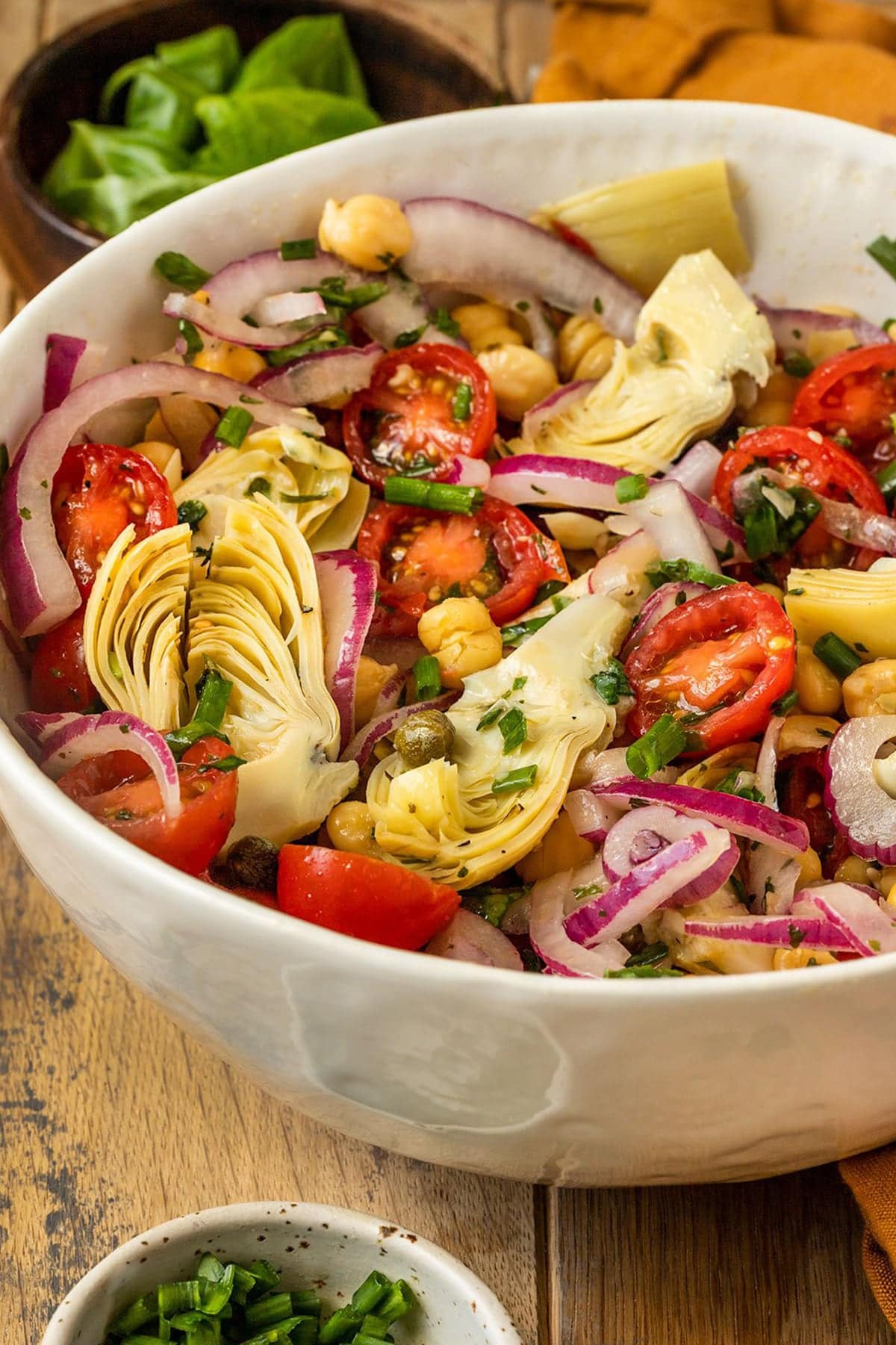 artichoke tomato salad