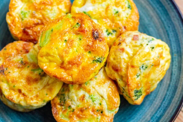 Broccoli bacon egg muffins recipe