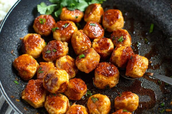 Chicken Meatballs With Honey Garlic Soy Sauce feature