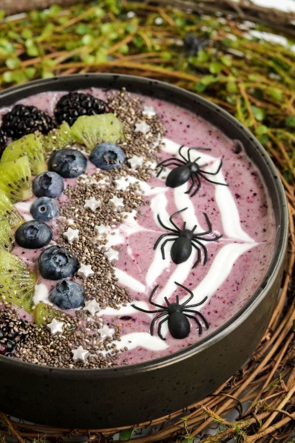 Halloween Smoothie Bowl