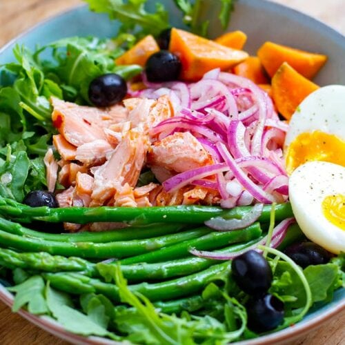 Salmon Niçoise Salad feature