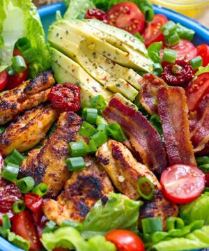 BLT Salad With Chicken & Avocado feature