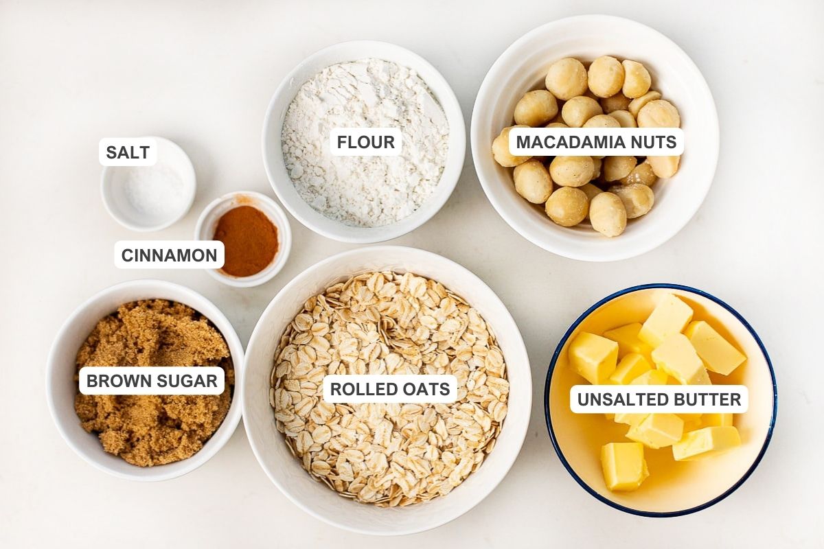 macadamia crumble with strawberry and apple ingredients