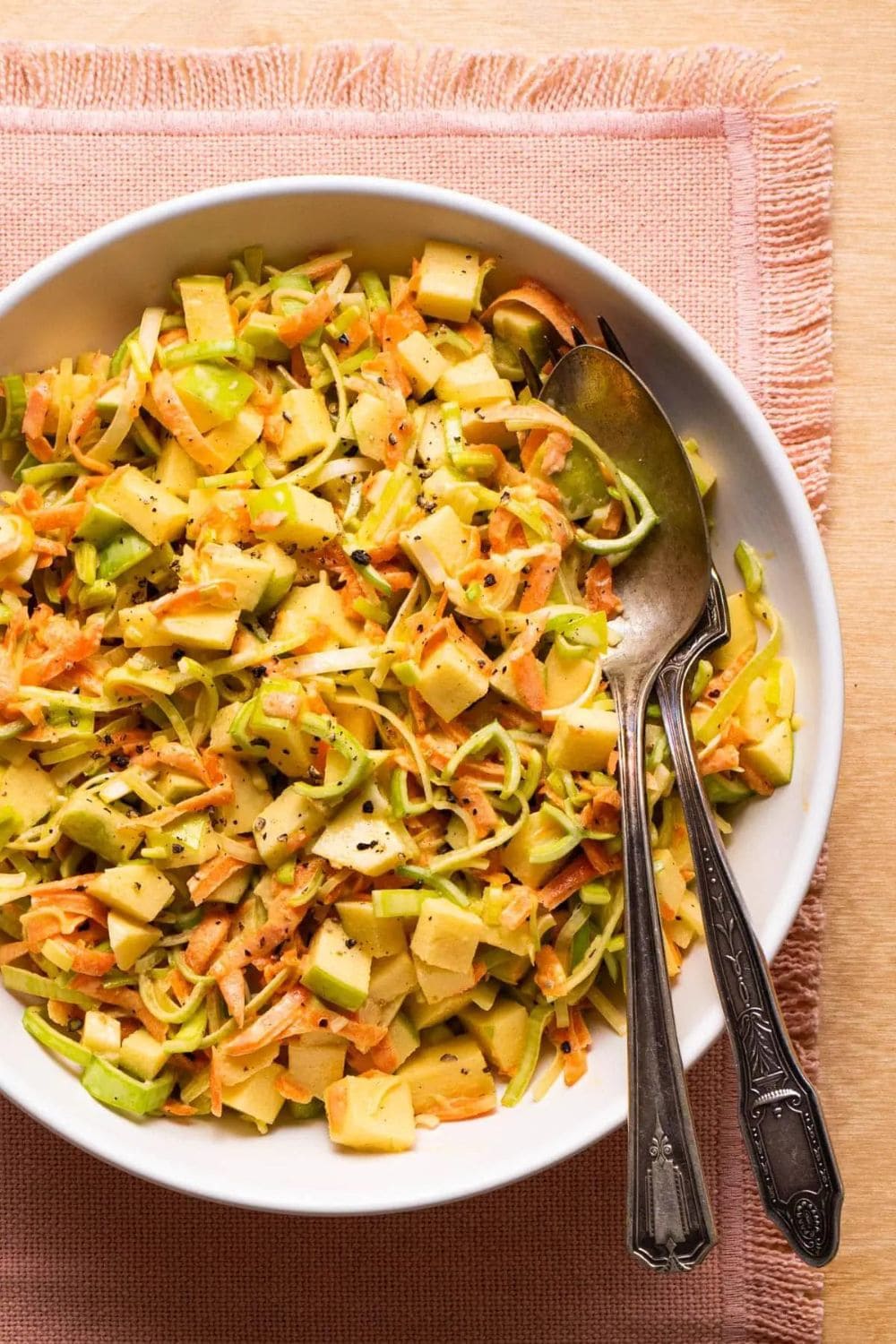 Ukrainian Leek Salad With Carrots And Apples