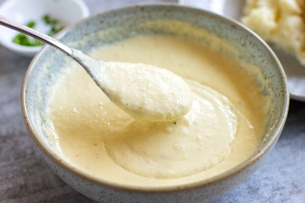 homemade white gravy