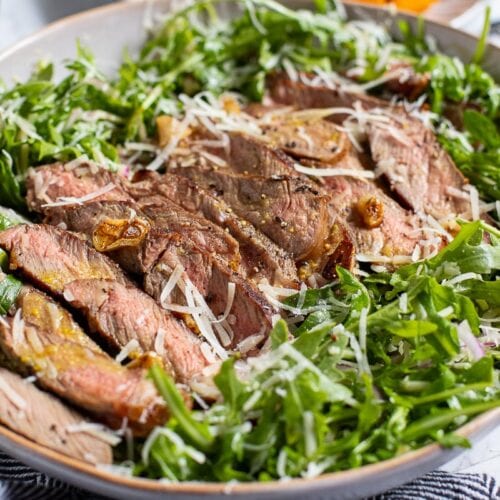 steak salad with arugula