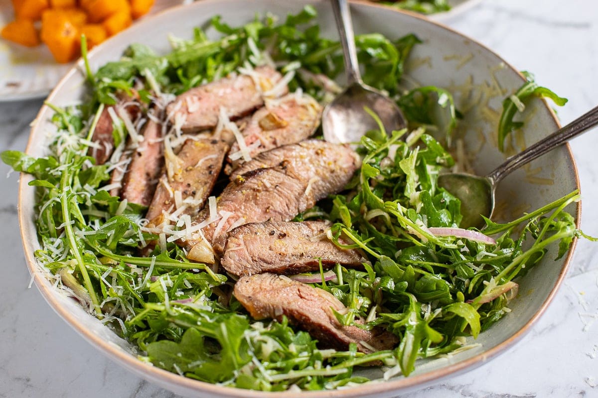 steak and salad using arugula.