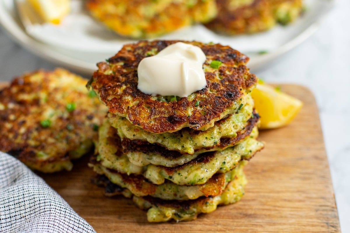 broccoli cheese fritters