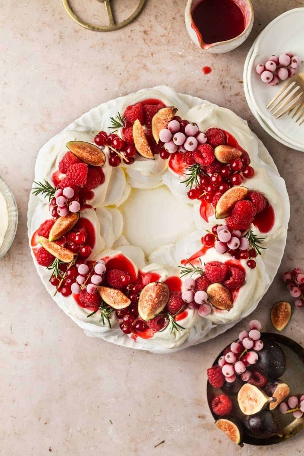 Festive Christmas Pavlova