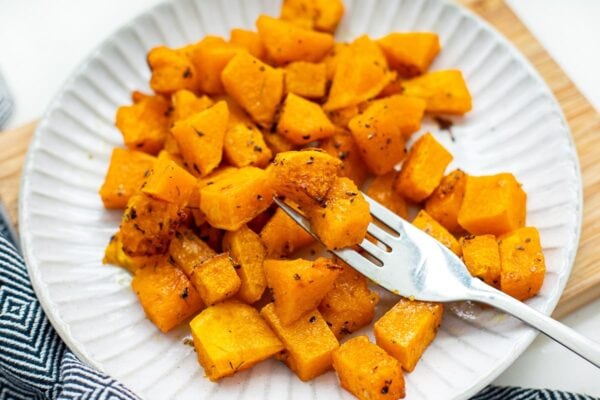 healthy sides roasted butternut squash cubes