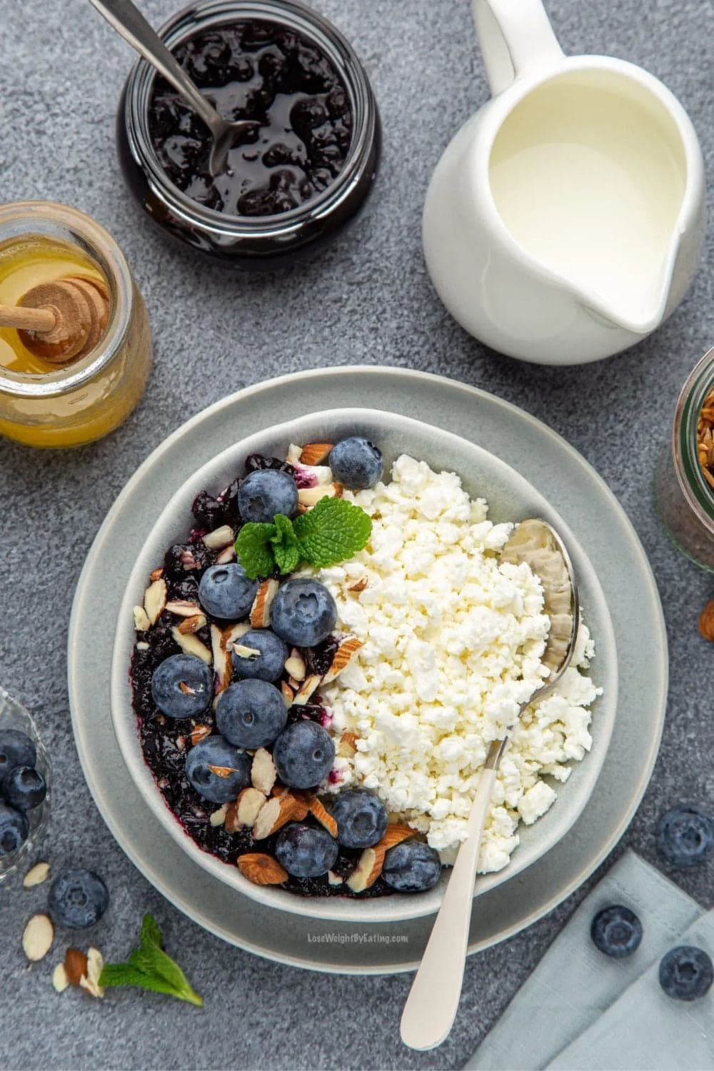 Low Calorie Blueberry Almond Cottage Cheese Protein Snack.