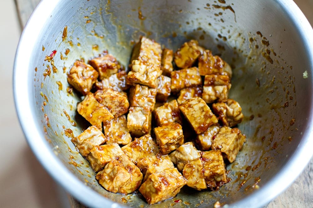 Marinate tempeh