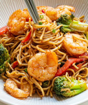Shrimp Lo Mein (Stir-Fry)