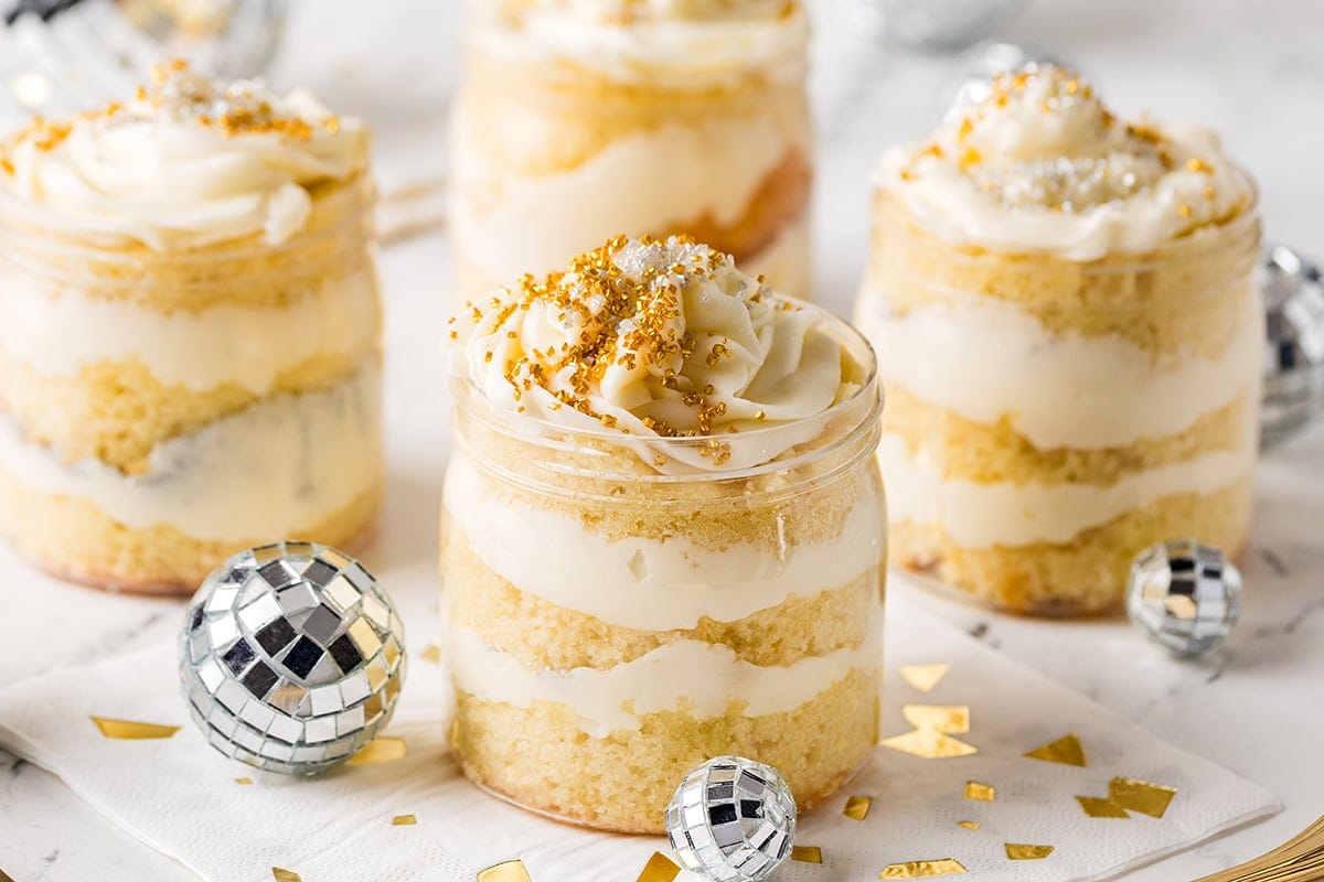 Cake In A Jar