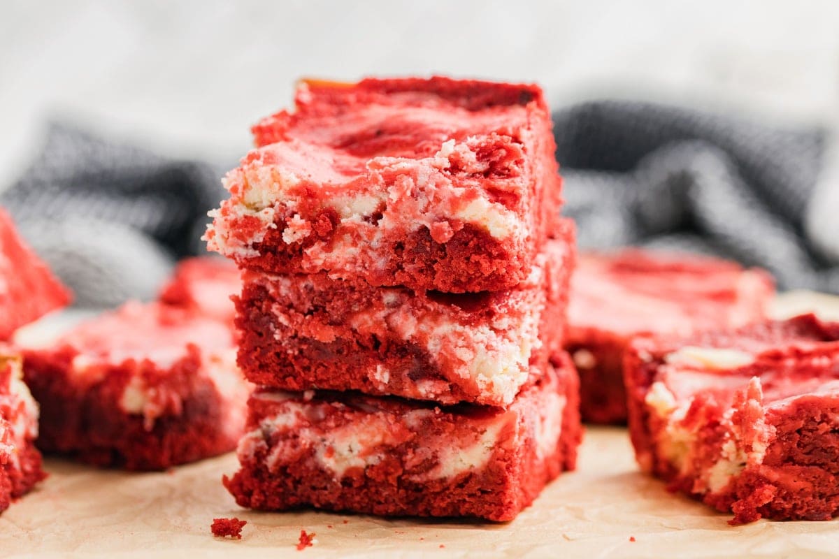 Red Velvet Brownies With Cheesecake Swirl