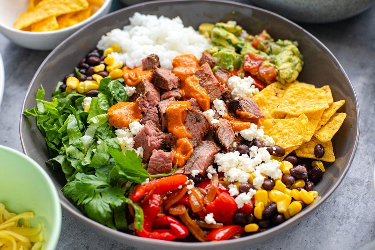 Steak Rice Bowls With Tangy Chipotle Sauce