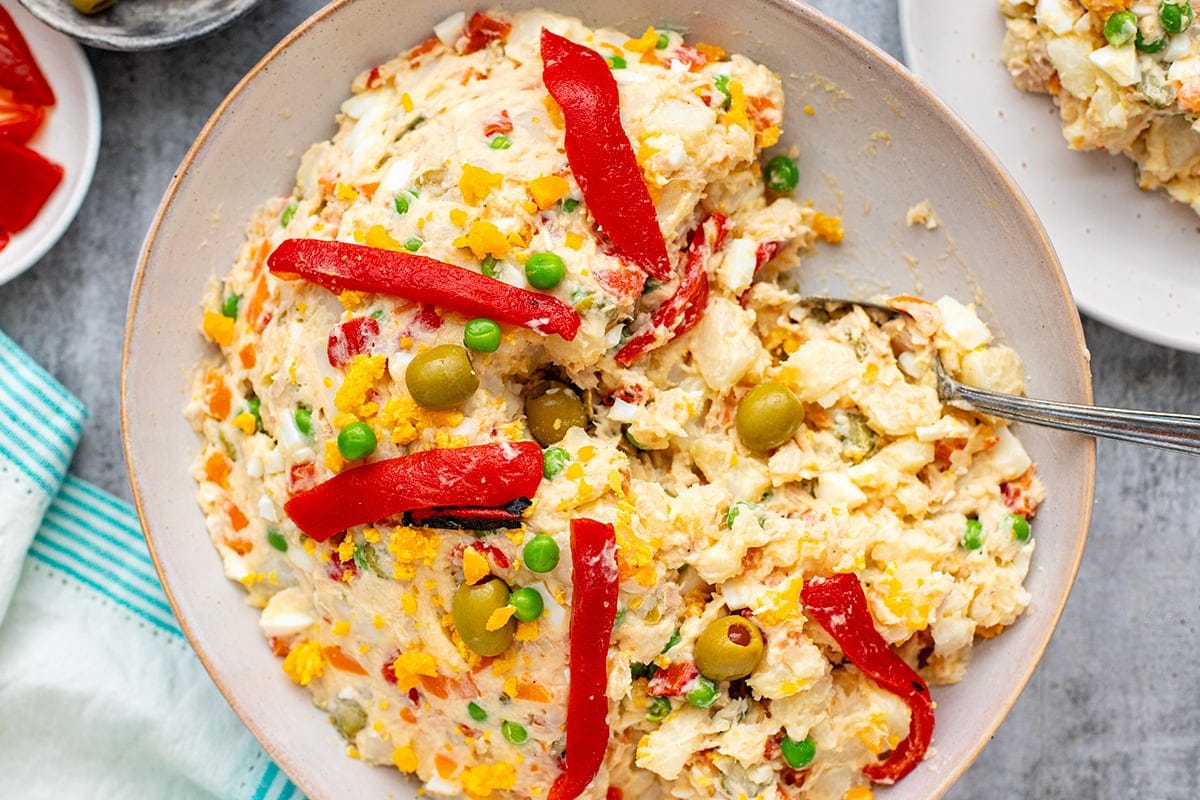 Ensalada Rusa (Spanish Potato Salad with Tuna)
