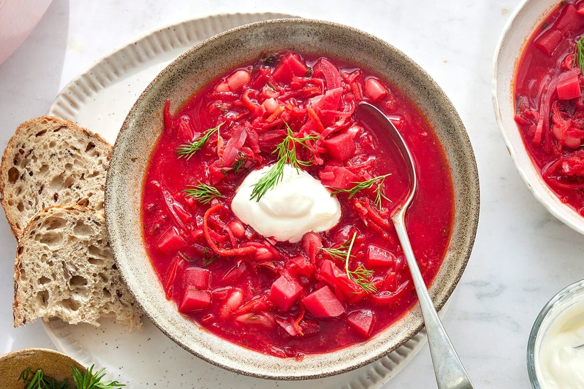 Borscht Recipe (Vegetarian Beet Soup)